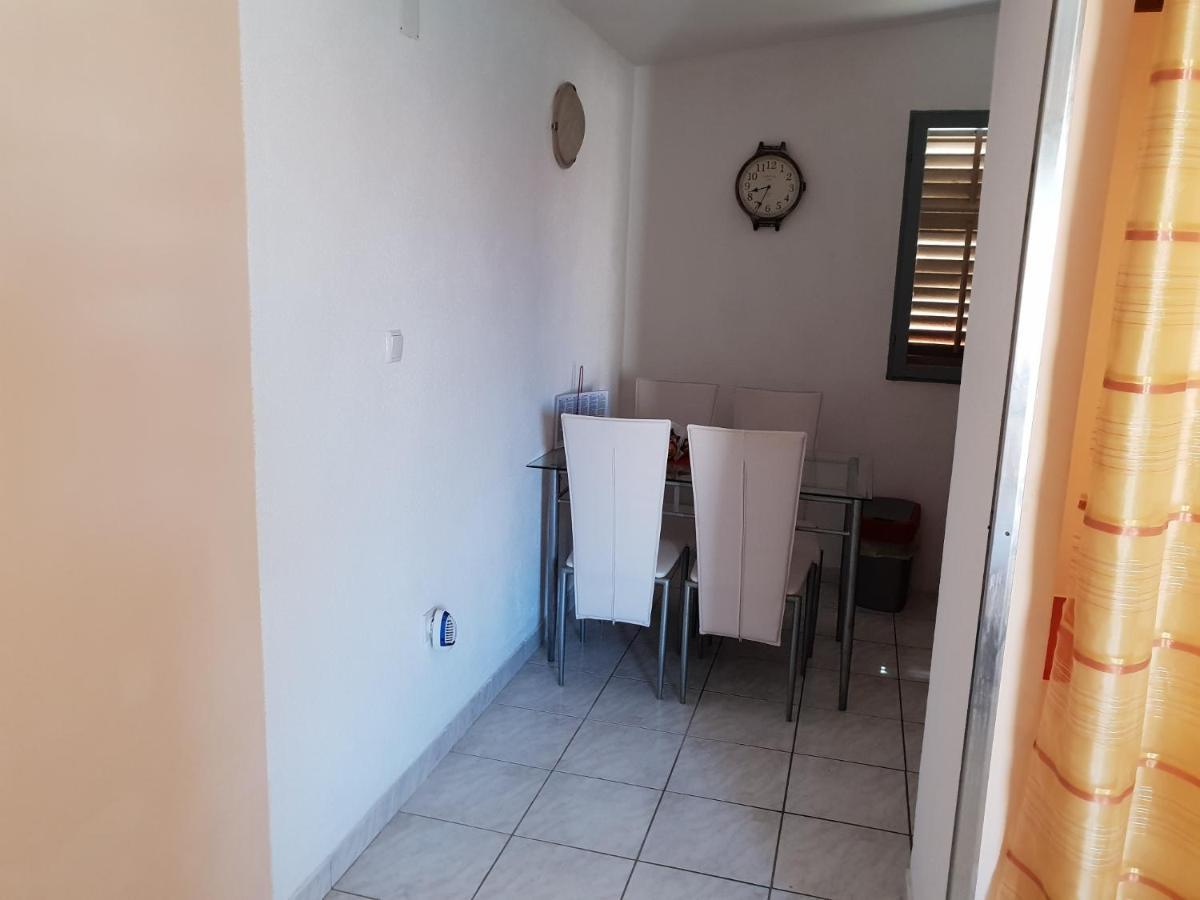 Apartments By The Sea Nin, Zadar - 15513 외부 사진