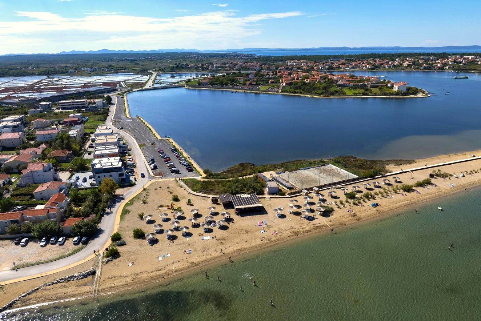 Apartments By The Sea Nin, Zadar - 15513 외부 사진
